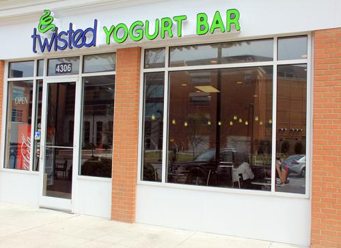 Twisted Yogurt Bar logo sign